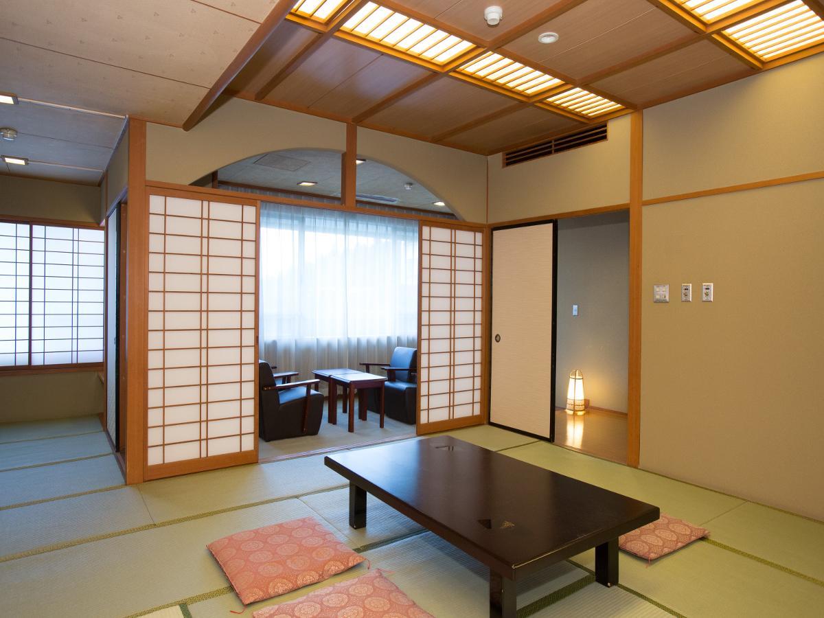 Ikaho Grand Hotel Shibukawa ภายนอก รูปภาพ